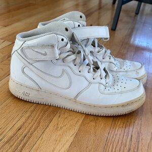 Men’s Nike Air Force 1 High Tops